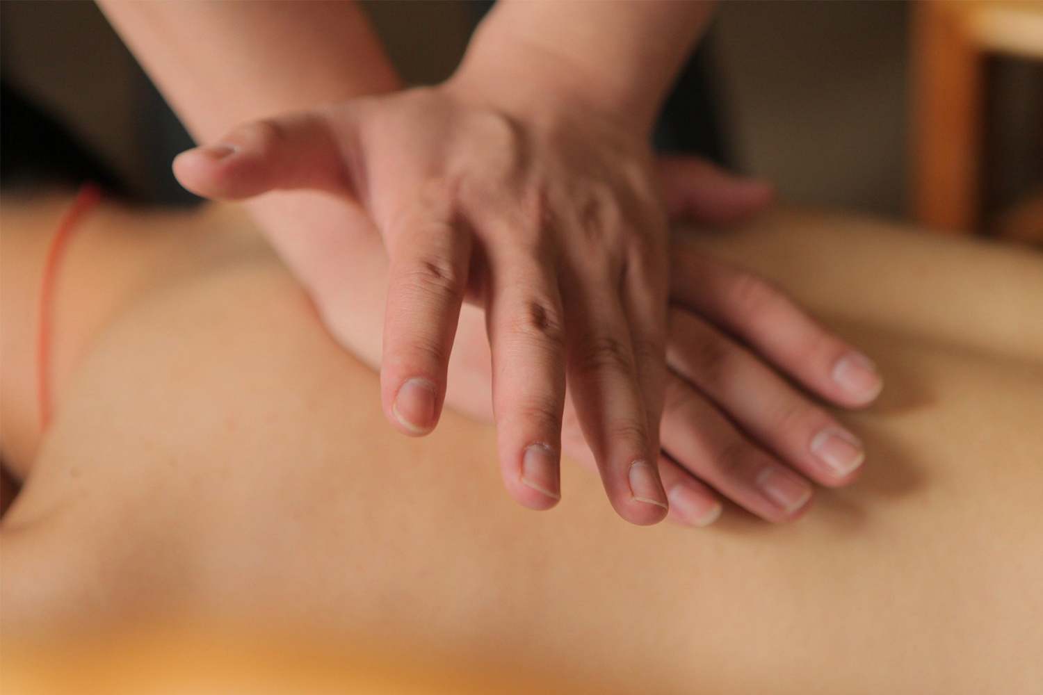 Massagen-Nackenassage